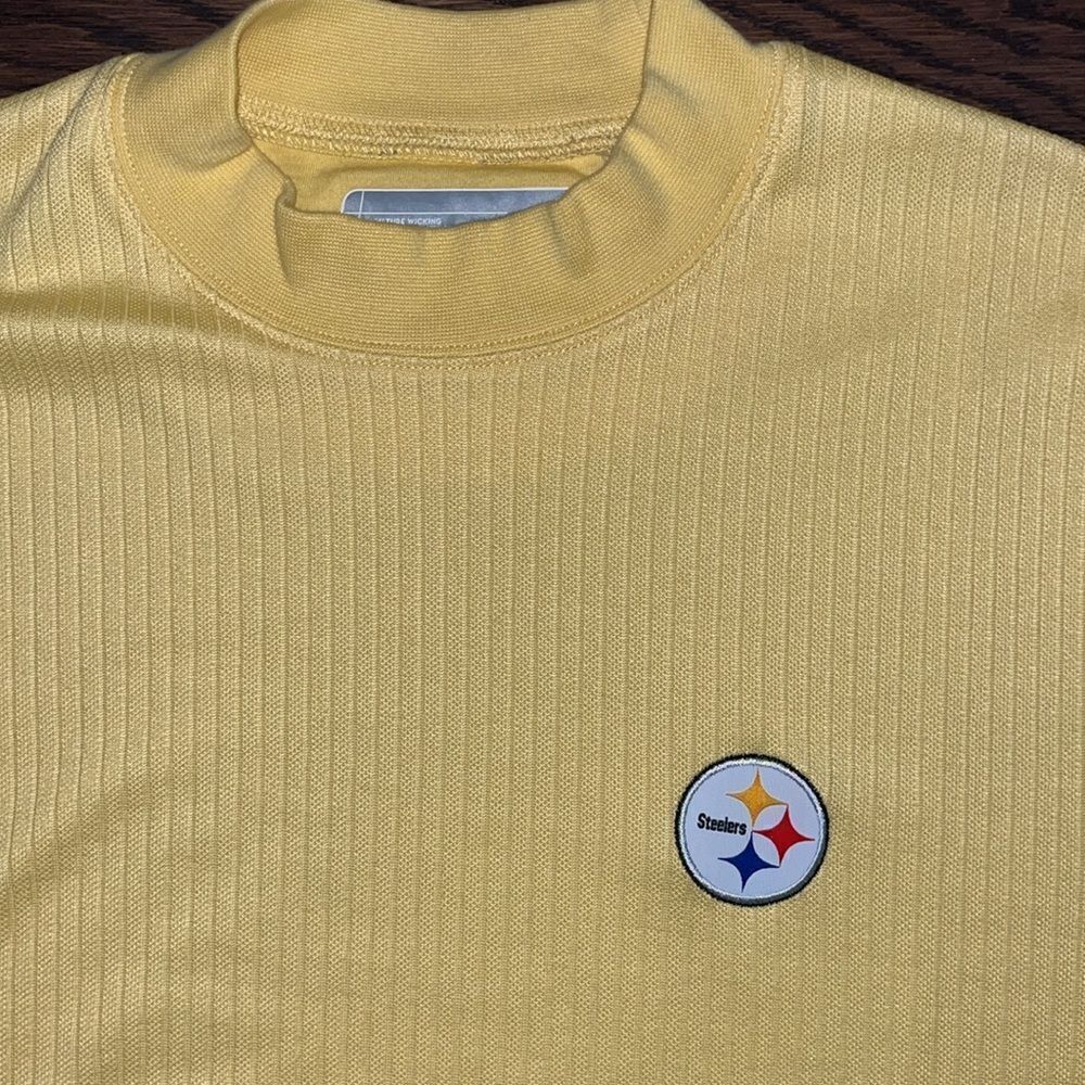 Pittsburgh Steelers mock neck ss golf polo shirt M men’s Gold CBDrytec C & B